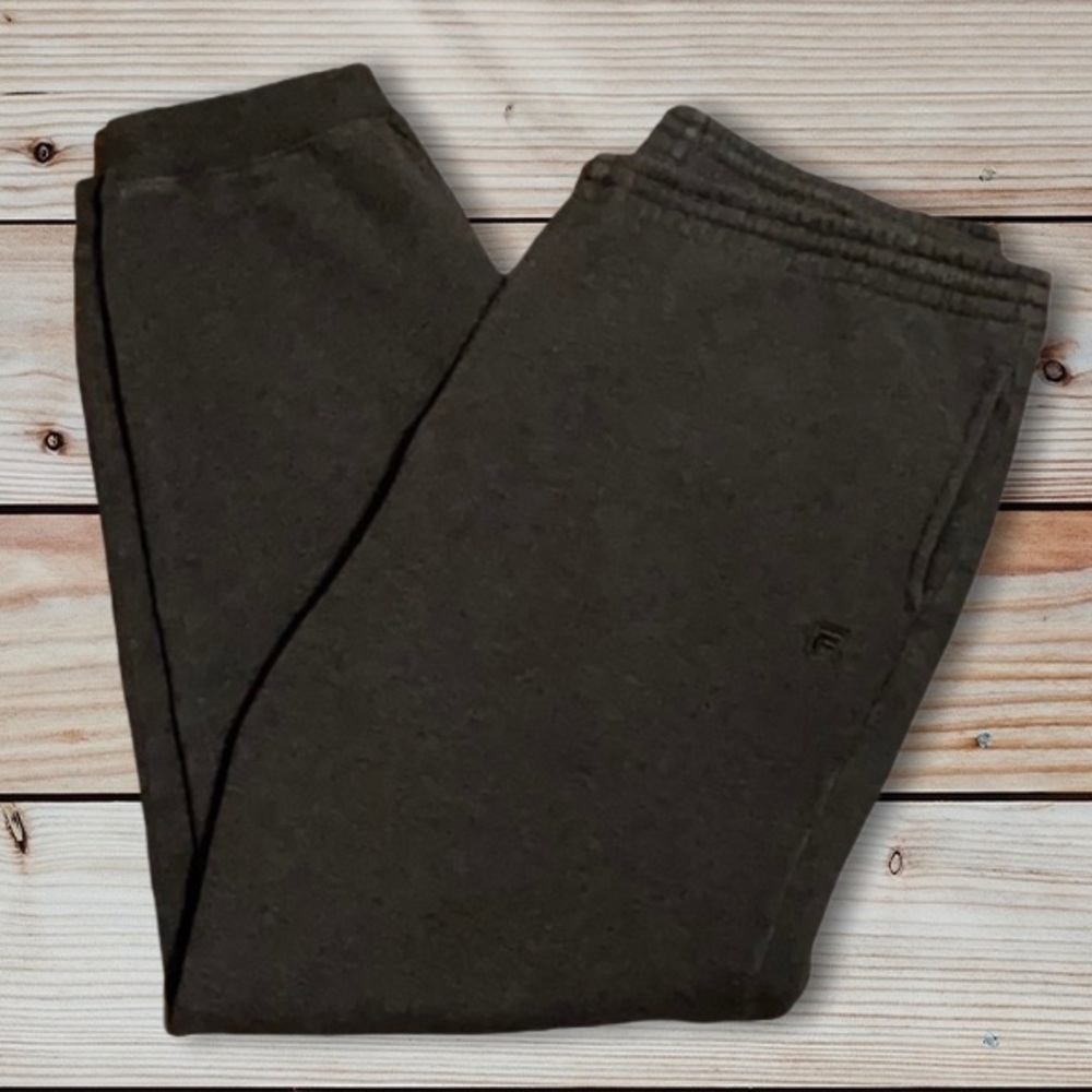 FILA LIKE NEW JOGGERS SIZE LARGE